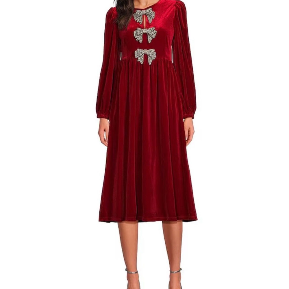 Chic Long Sleeve Red Dress with Bow Details